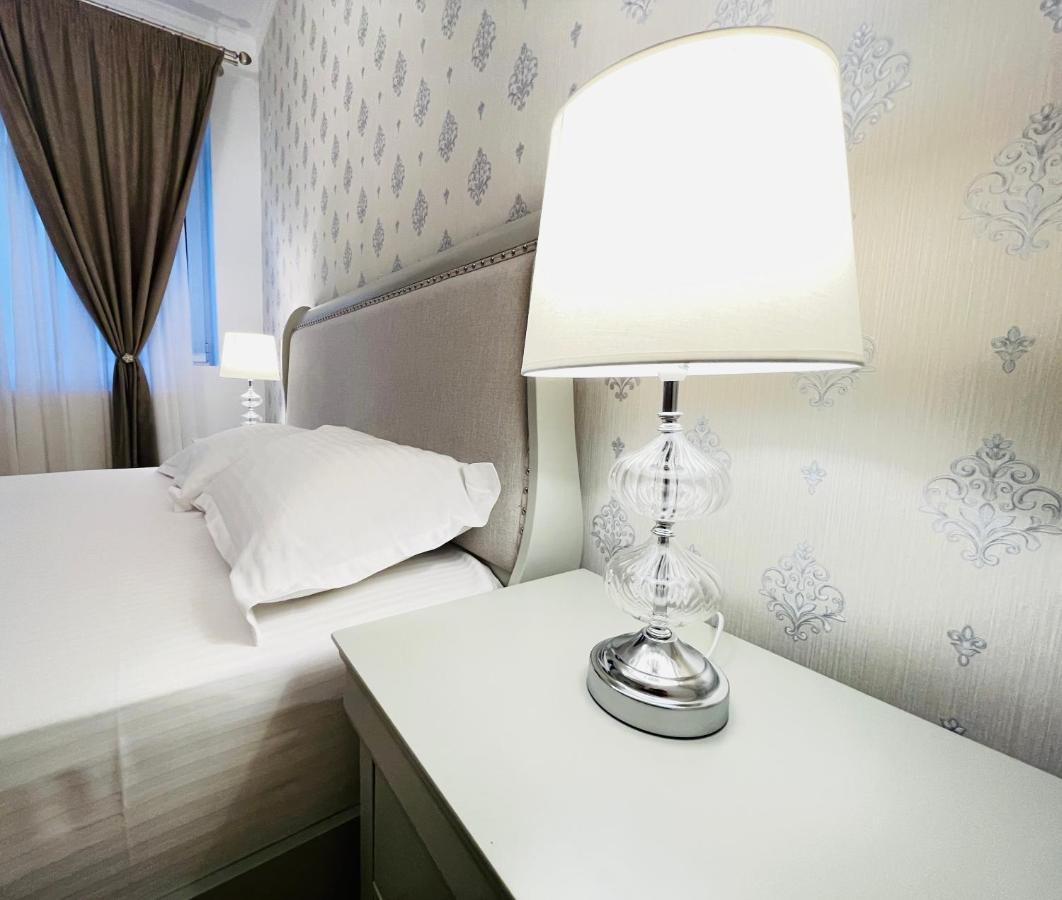 Royal Moonlight Apartment Mamaia Buitenkant foto