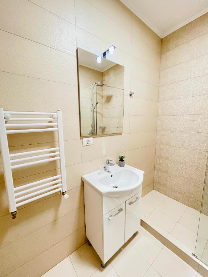 Royal Moonlight Apartment Mamaia Buitenkant foto